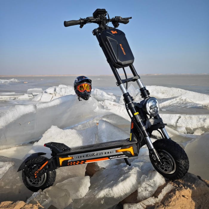 Trotineta electrica de teren KuKirin G4 Max, 2 motoare de 1600W, autonomie max 95 km, viteza maxima 86 km/h [17]