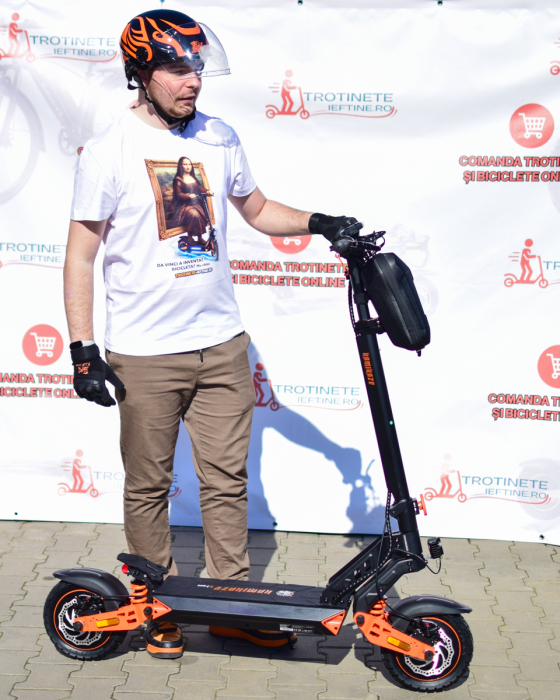 Trotinetă Electrică Kamikaze K1 Max 2x1000W 52V 20Ah 10” Negru-Portocaliu [25]