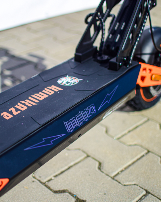 Trotinetă Electrică Kamikaze K1 Max 2x1000W 52V 20Ah 10” Negru-Portocaliu [8]