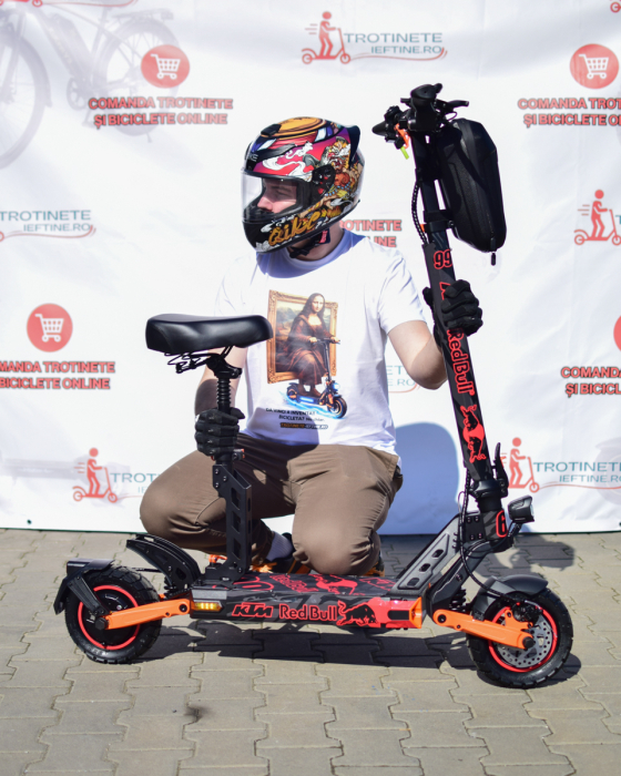 Trotineta Electrica KUGOO KIRIN G2 PRO, Viteza pana la 45km/h, Autonomie 55Km, Motor 600W, 48V 15Ah [16]