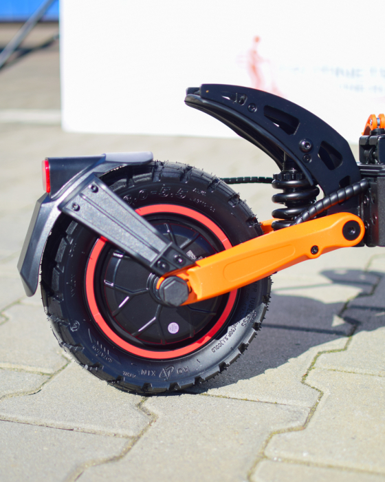 Trotineta Electrica KUGOO KIRIN G2 PRO, Viteza pana la 45km/h, Autonomie 55Km, Motor 600W, 48V 15Ah [8]