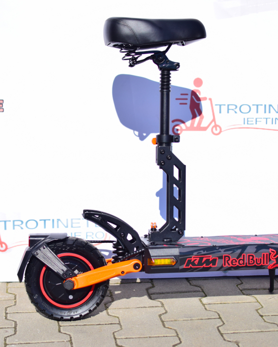 Trotineta Electrica KUGOO KIRIN G2 PRO, Viteza pana la 45km/h, Autonomie 55Km, Motor 600W, 48V 15Ah [10]