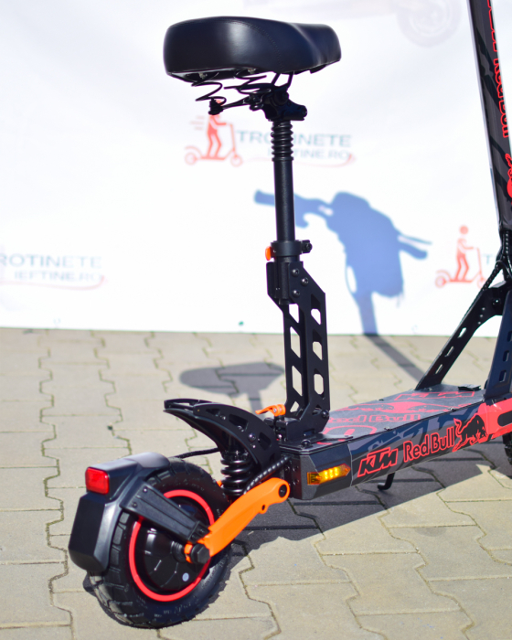 Trotineta Electrica KUGOO KIRIN G2 PRO, Viteza pana la 45km/h, Autonomie 55Km, Motor 600W, 48V 15Ah [7]