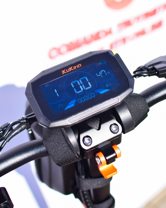 Trotineta Electrica KUGOO KIRIN G2 PRO, Viteza pana la 45km/h, Autonomie 55Km, Motor 600W, 48V 15Ah [11]