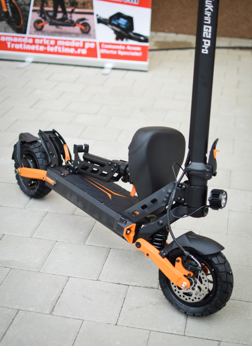 Trotineta Electrica KUGOO KIRIN G2 PRO, Viteza pana la 45km/h, Autonomie 55Km, Motor 600W, 48V 15Ah [24]
