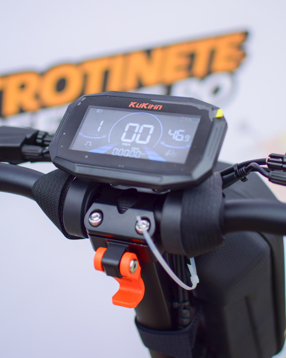 Trotineta Electrica KUGOO KIRIN G2 PRO, Viteza pana la 45km/h, Autonomie 55Km, Motor 600W, 48V 15Ah [2]