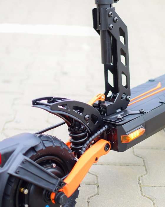 Trotineta Electrica KUGOO KIRIN G2 PRO, Viteza pana la 45km/h, Autonomie 55Km, Motor 600W, 48V 15Ah [5]