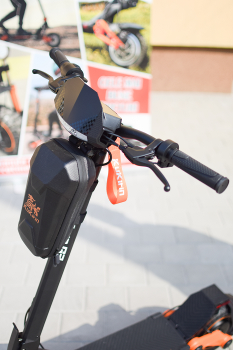 Trotinetă electrică KUGOO KIRIN G3, Motor 1200W, Autonomie 60 km, Viteză maximă 50 km/h, Acumulator 52V 18Ah, Culoare negru [24]