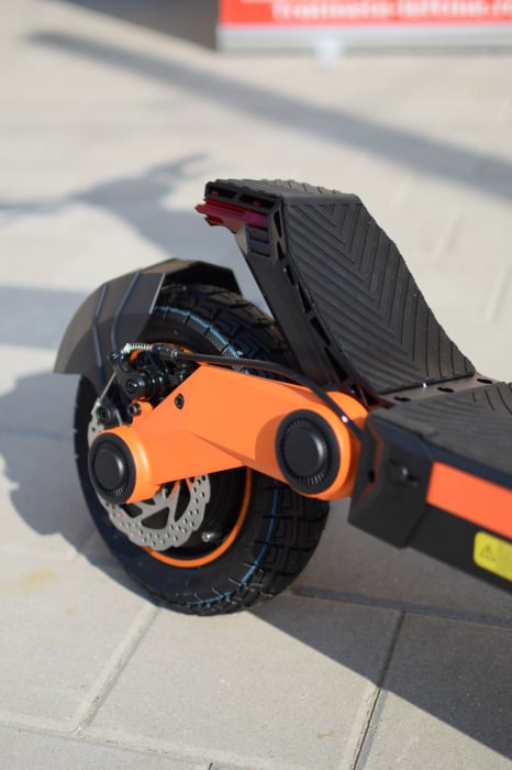 Trotinetă electrică KUGOO KIRIN G3, Motor 1200W, Autonomie 60 km, Viteză maximă 50 km/h, Acumulator 52V 18Ah, Culoare negru [7]