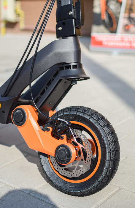 Trotinetă electrică KUGOO KIRIN G3, Motor 1200W, Autonomie 60 km, Viteză maximă 50 km/h, Acumulator 52V 18Ah, Culoare negru [2]