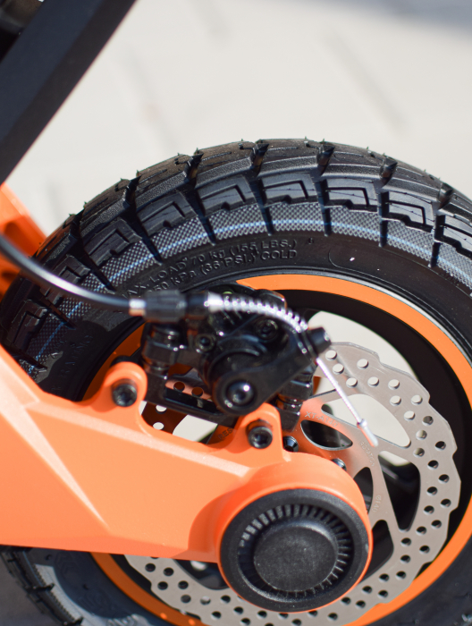 Trotinetă electrică KUGOO KIRIN G3, Motor 1200W, Autonomie 60 km, Viteză maximă 50 km/h, Acumulator 52V 18Ah, Culoare negru [9]