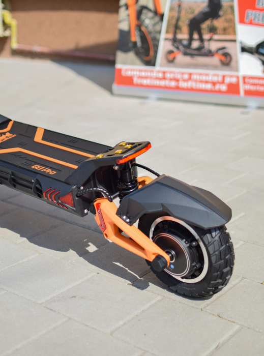 Trotineta Electrica KUGOO KIRIN G3 PRO pentru Teren Accidentat (Off-Road Electric Scooter) - Motor Dual 2x1200W, Autonomie de 80km, Viteză Până la 65km/h, Baterie 52V 23.2Ah [22]