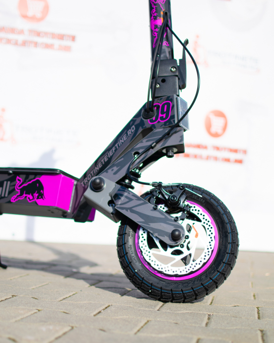 Trotineta Electrica KuKirin G2 (2026) PERSONALIZATA Competition Pink - Con Base [3]