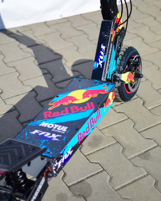 Trotineta Electrica KuKirin G2 (2026) PERSONALIZATA RedBull Fox [3]