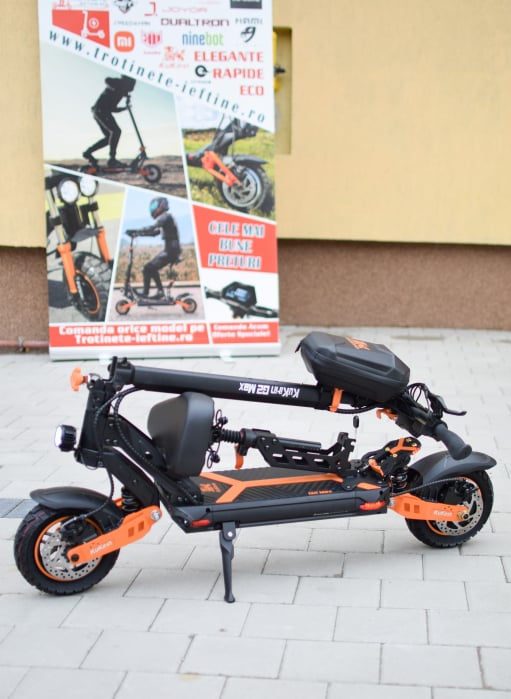 Trotinetă electrică KuKirin G2 MAX, Anvelope off-road pneumatice de 10*2.75 inch, Motor fără perii de 1000W, Viteză maximă 55 km/h, Acumulator 48V 20Ah, Autonomie 80 km [22]