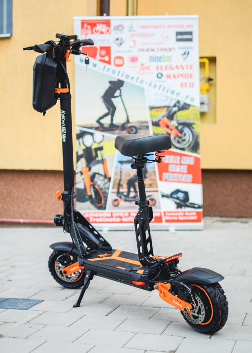 Trotinetă electrică KuKirin G2 MAX, Anvelope off-road pneumatice de 10*2.75 inch, Motor fără perii de 1000W, Viteză maximă 55 km/h, Acumulator 48V 20Ah, Autonomie 80 km [2]