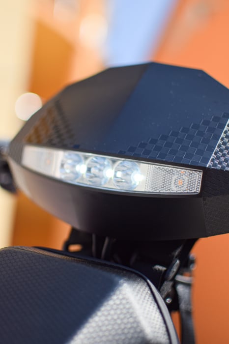 Trotinetă electrică Kukirin G4 motor 2000 W, viteză maximă 70 km/h, baterie cu litiu 60 V 20 Ah, anvelope de 11 inchi [30]