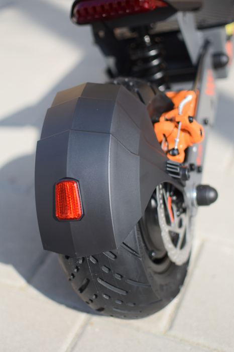 Trotinetă electrică Kukirin G4 motor 2000 W, viteză maximă 70 km/h, baterie cu litiu 60 V 20 Ah, anvelope de 11 inchi [23]