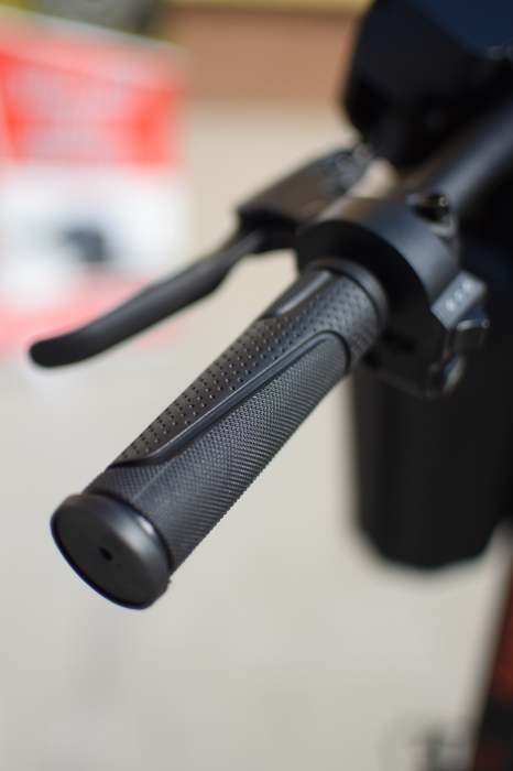 Trotinetă electrică Kukirin G4 motor 2000 W, viteză maximă 70 km/h, baterie cu litiu 60 V 20 Ah, anvelope de 11 inchi [27]