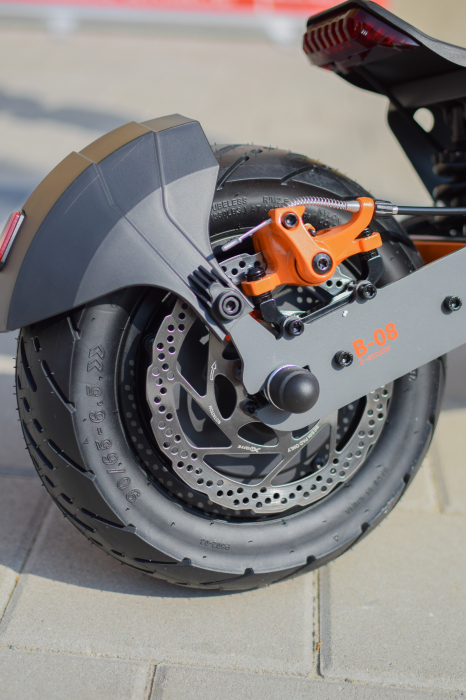 Trotinetă electrică Kukirin G4 motor 2000 W, viteză maximă 70 km/h, baterie cu litiu 60 V 20 Ah, anvelope de 11 inchi [4]