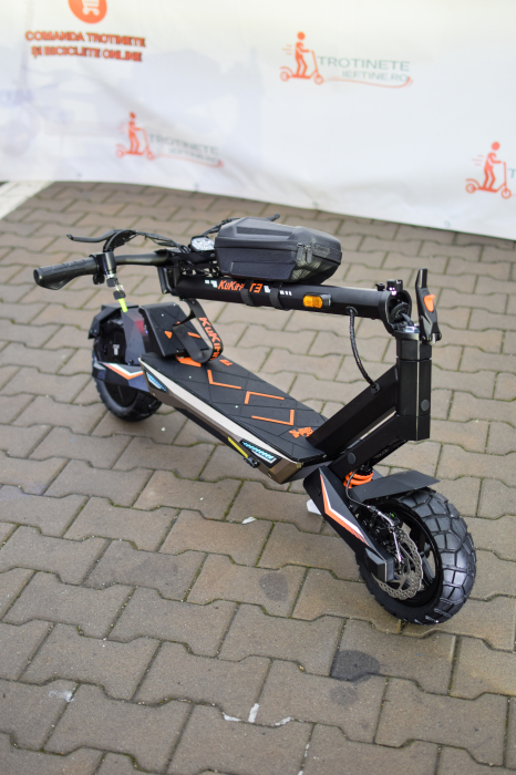 KuKirin T3 Electric Scooter 2025 – 800W, 48V, 15.6Ah, 58 km, 45 km/h [32]