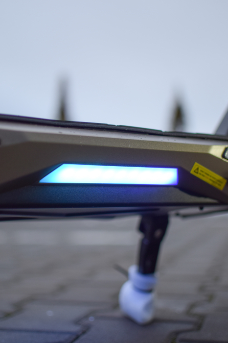 KuKirin T3 Electric Scooter 2025 – 800W, 48V, 15.6Ah, 58 km, 45 km/h [20]