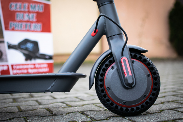 Trotineta Electrica S2 Pro - 36v 10.4ah Autonomie 25-35 Km [4]