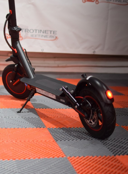 Trotineta Electrica S3, 350W 10 inch, 36v 10Ah, Suspensie 14,5 Kg [6]