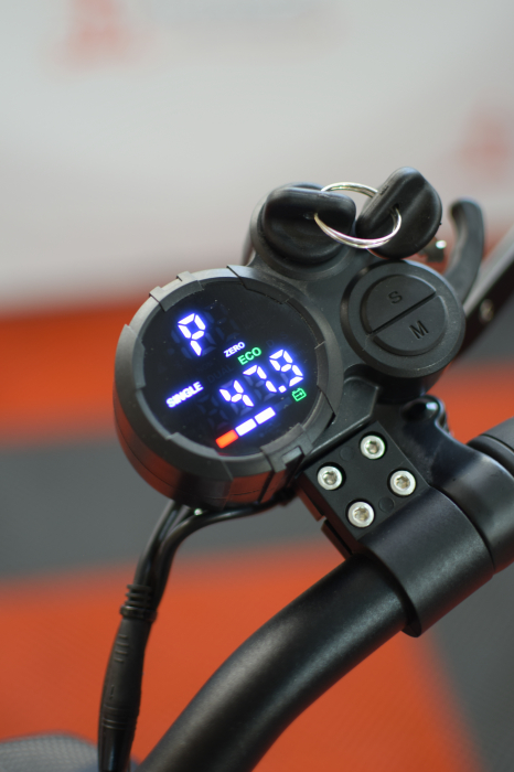 Trotineta KuKirin M4 Max (2025), 18Ah 800W, 50 Km/h, Chei 10inch Off-Road [12]