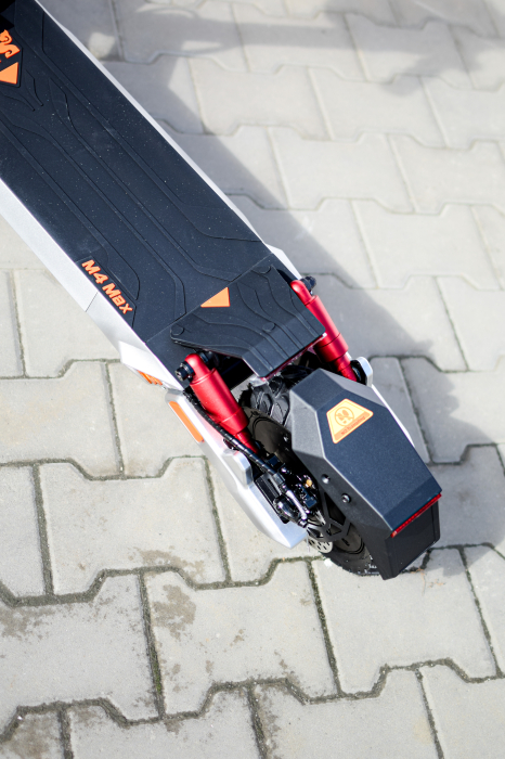Trotineta KuKirin M4 Max (2025), 18Ah 800W, 50 Km/h, Chei 10inch Off-Road [14]