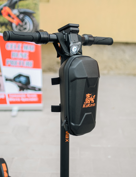 Trotineta Electrică KuKirin S1 MAX (2025) – 350W, 36V 11Ah, 30 km/h, Autonomie 40 km, 14 kg [12]