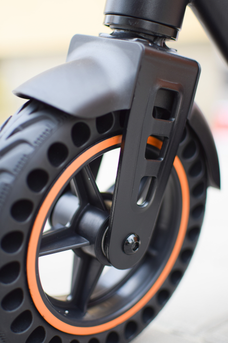 Trotineta Electrică KuKirin S1 MAX (2025) – 350W, 36V 11Ah, 30 km/h, Autonomie 40 km, 14 kg [16]