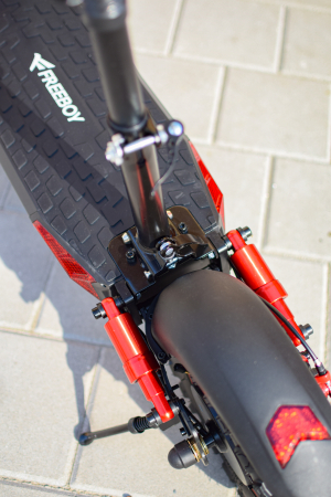 J-11 Max – Trotinetă Electrică Off-Road 800W, Roți 11", 18Ah, 50 Km/h. [19]