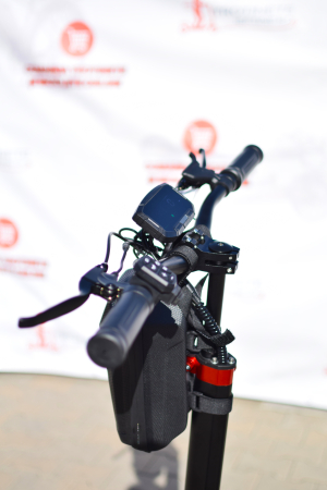 Trotineta electrica J15 Max 1600W, autonomie 60 km, viteza 60 km/h [21]