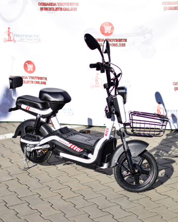 Scutere - Scuter Electric ECO 500W 48V 20Ah cu Pedale, Baterie Plumb GEL, Autonomie 40 km, Viteză 25 km/h, 2 Locuri, Cos Frontal