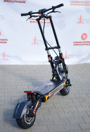 Trotineta electrica de teren KuKirin G4 Max, 2 motoare de 1600W, autonomie max 95 km, viteza maxima 86 km/h [8]