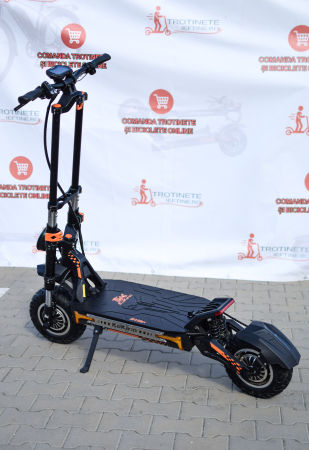 Trotineta electrica de teren KuKirin G4 Max, 2 motoare de 1600W, autonomie max 95 km, viteza maxima 86 km/h [10]