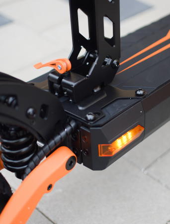 Trotineta Electrica KUGOO KIRIN G2 PRO, Viteza pana la 45km/h, Autonomie 55Km, Motor 600W, 48V 15Ah [16]
