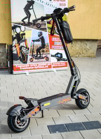 Trotineta Electrica KuKirin G2 (2025), 50 km/h, 800W, 15ah 48v [3]