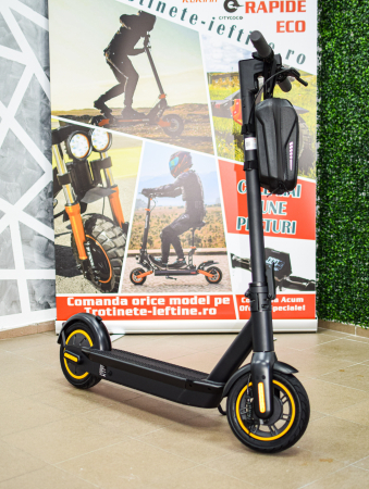 KuKirin M3 - Trotineta Electrica Max, Roti 10 inch, 36v 15ah, Autonomie 40-60km