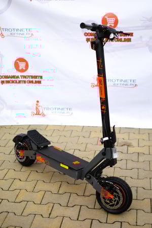 Trotineta Electrica KuKirin G2 Ultra 2025 – Autonomie 55 km, Viteză 50 km/h