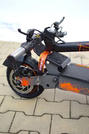 Trotineta Electrica KuKirin G2 Ultra 2025 – Autonomie 55 km, Viteză 50 km/h [16]
