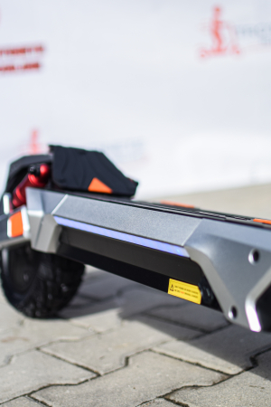 Trotineta KuKirin M4 Max (2025), 18Ah 800W, 50 Km/h, Chei 10inch Off-Road [19]