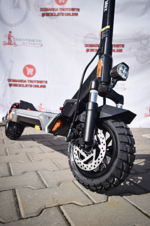Trotineta KuKirin M4 Max (2025), 18Ah 800W, 50 Km/h, Chei 10inch Off-Road [14]