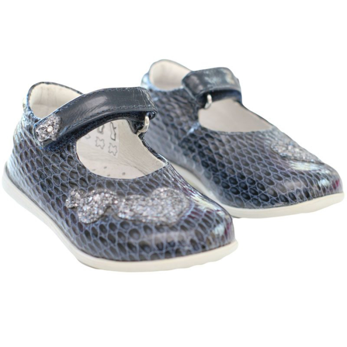 Pantofi fetite piele blu cu inimioare argintii [2]