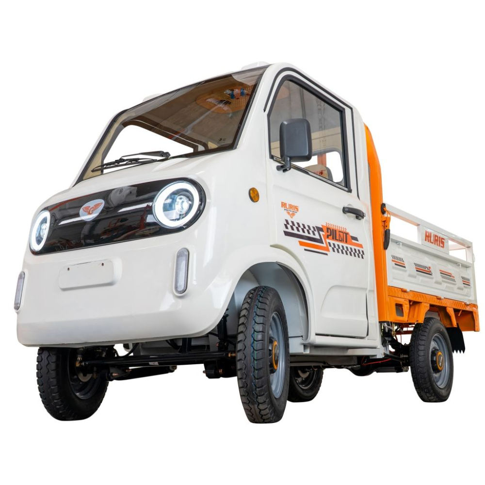 Camioneta/Masinuta/Triciclu/Cvadriciclu RURIS Pilot 5000, putere maximală: 4900 W, Autonomie:130 km, viteza maxima: 25 km/h [3]