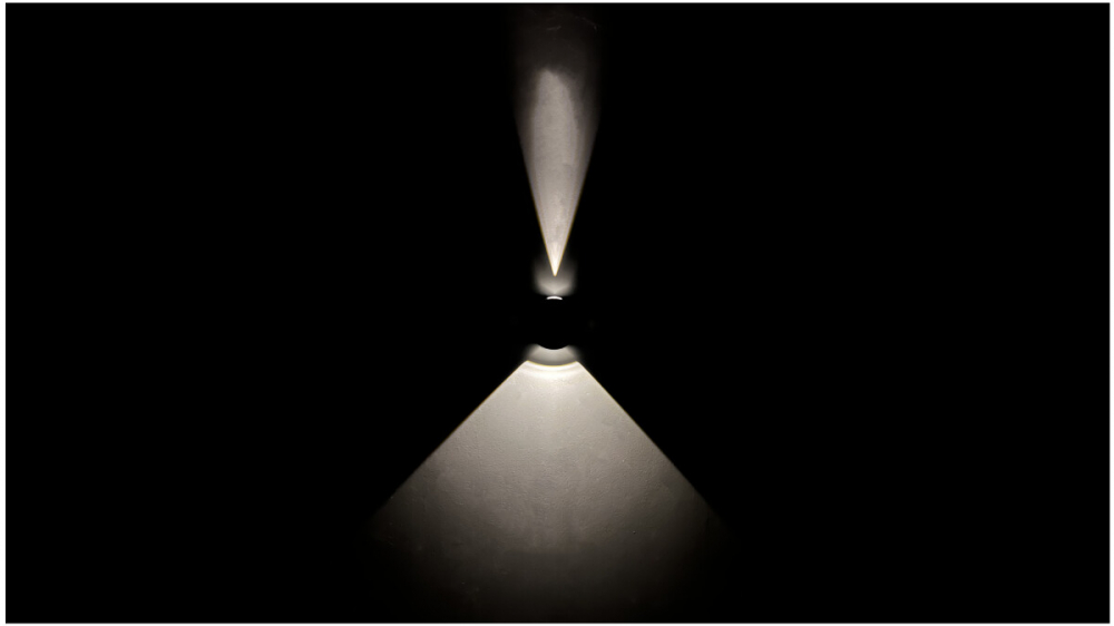 Lampa Solara pentru Gradina de Perete [4]