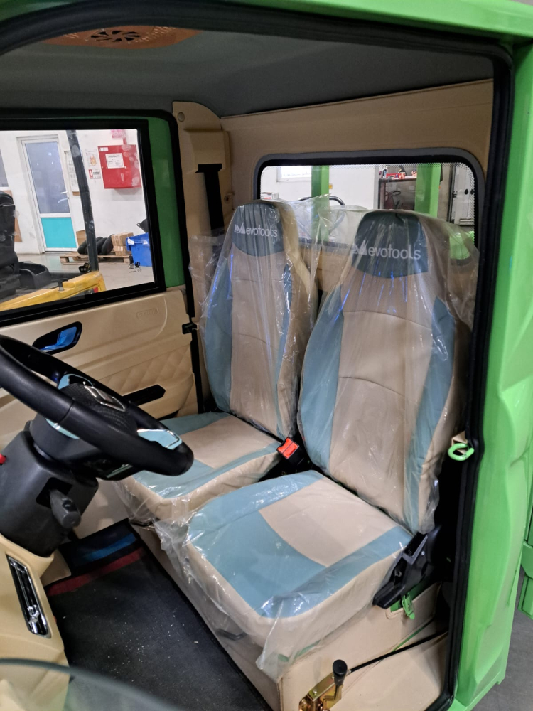 Masina electrica/Cvadriciclu Electric Pick-up Rubo ME 3000 W cu volan - PRECOMANDA! [15]