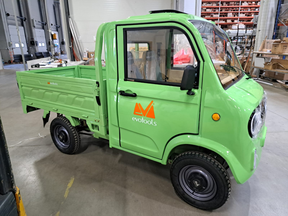 Masina electrica/Cvadriciclu Electric Pick-up Rubo ME 3000 W cu volan - PRECOMANDA! [10]