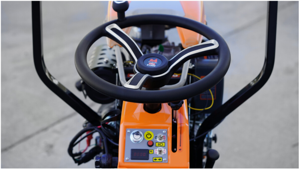 Minitractor Ride-On 4x4 R1200 Evotools PLUS Motor Diesel Koop Pornire Electrica, far LED si sistem de franare hidraulic [6]